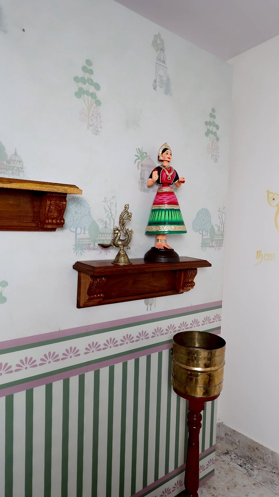 Wooden wall shelf(big)